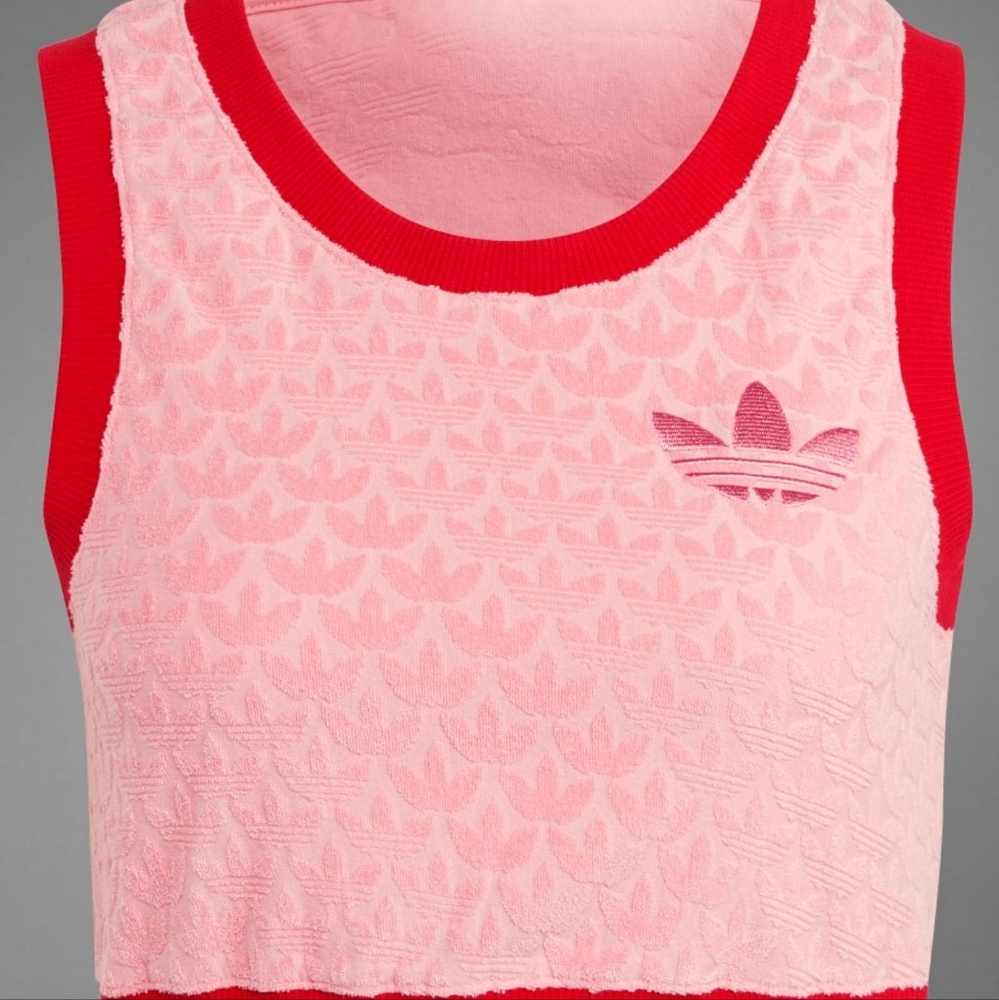 Adidas top